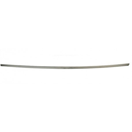 Baguette et bande protectrice pare-chocs arrière Mercedes W124 85-93 200-300E  Mercedes W124 93-95 200-320E 