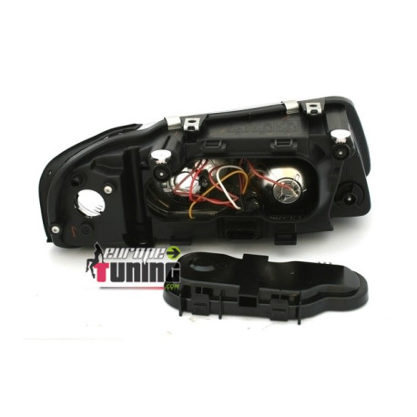 PHARES FOND NOIR AUDI A3 PHASE 2 LISSES (01261)